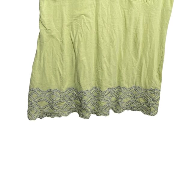 Vertigo Paris Blouse Women's XL Neon Embroidered V-Neck Short Sleeve Top NWT - Picture 3 of 13
